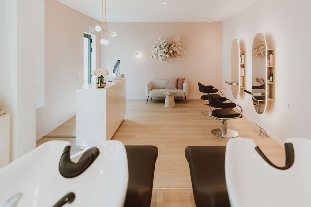 2-B-@hairsalonvelvet @juliematthysphotography via @jj_maes - 1 (4).jpg
