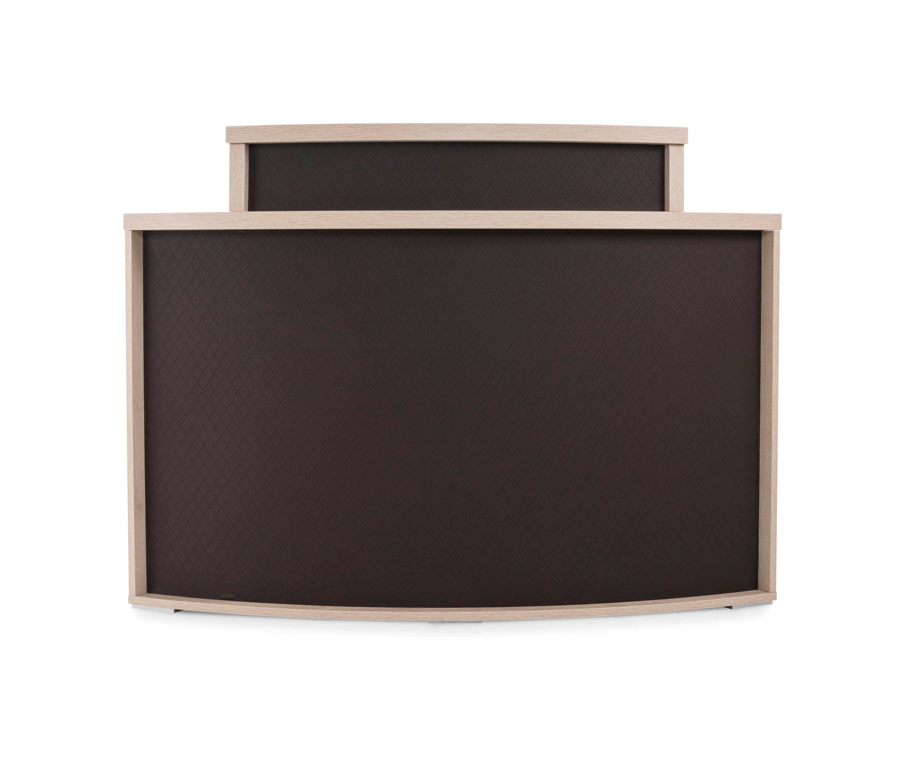 Corbel_PL51_Roble_Gladstone_Exclusive_PT86_Choco_Diamond.jpg